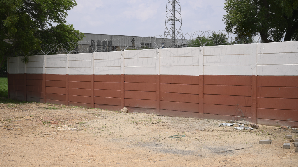 Precast wall in alwar